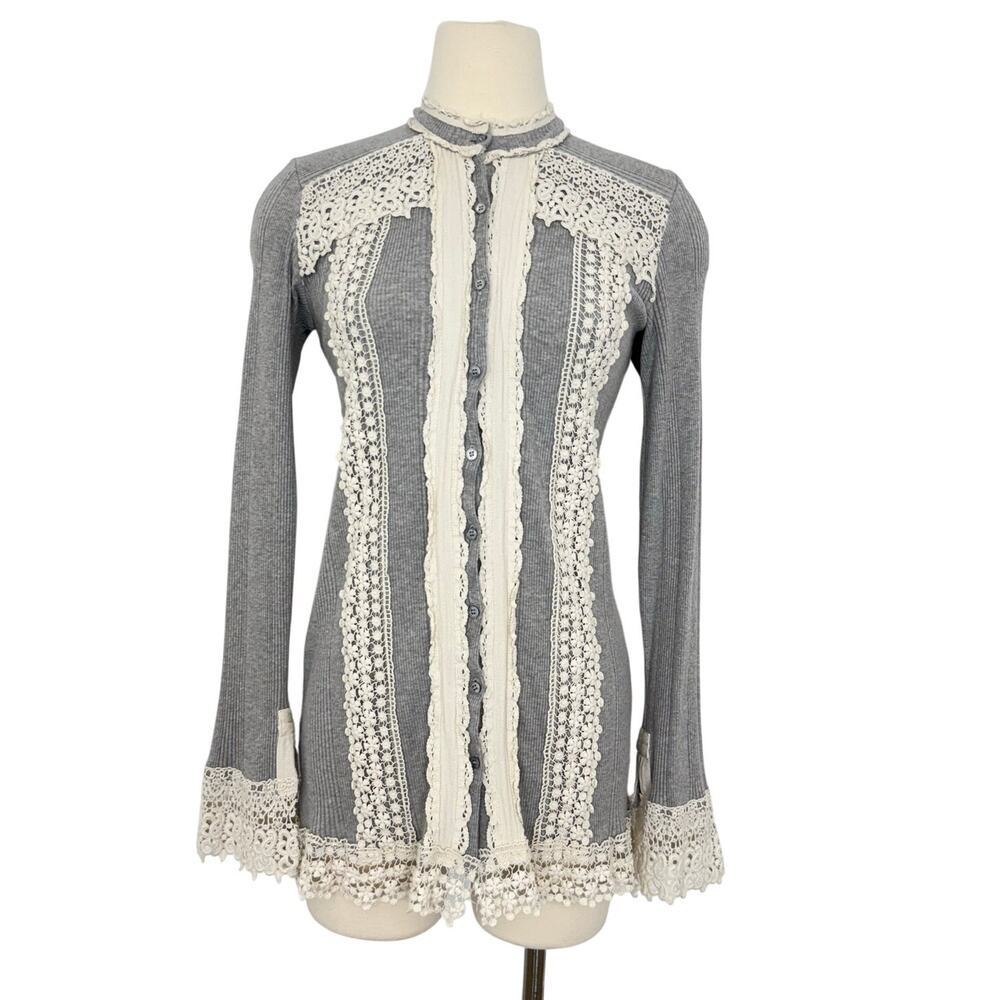 Johnny Was Crochet Lace Ribbed Button-Down Top Gray/Cream S
